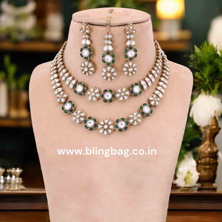 Emerald Jaine Kundan Jewellery Set