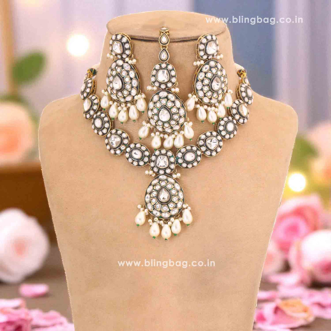 Emerald Jasmita Kundan Jewellery Set