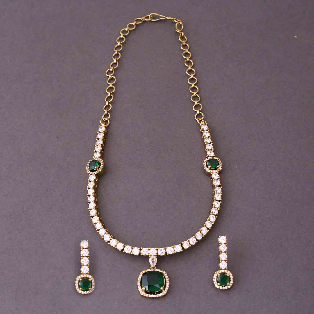 Emerald Joseline Victorian Jewellery Set - New Arrival