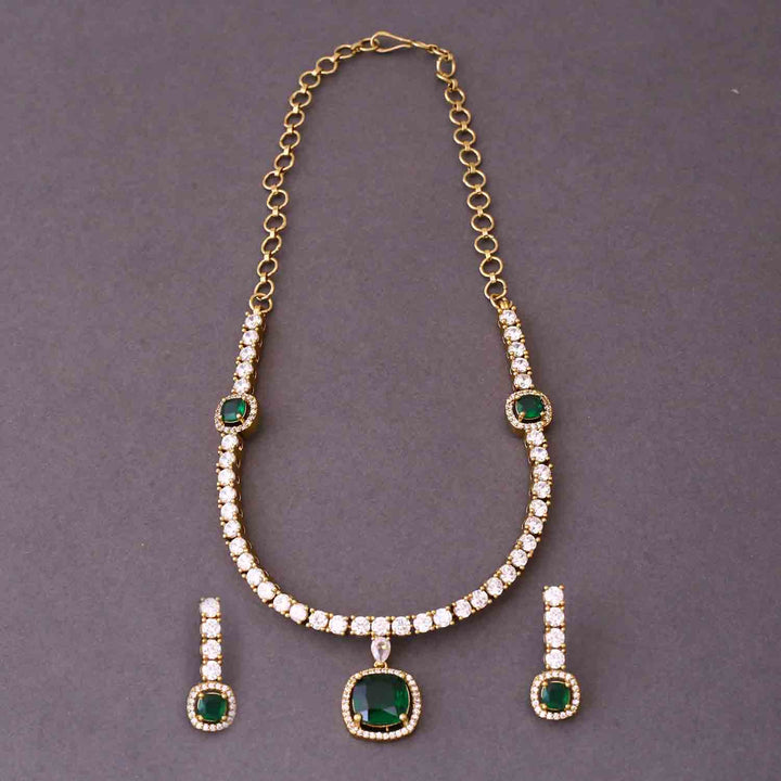 Emerald Joseline Victorian Jewellery Set - New Arrival