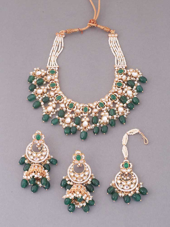 Emerald Kaamil Kundan Jewellery Set