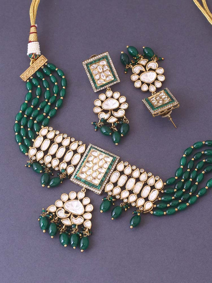 Emerald Kacela Kundan Jewellery Set