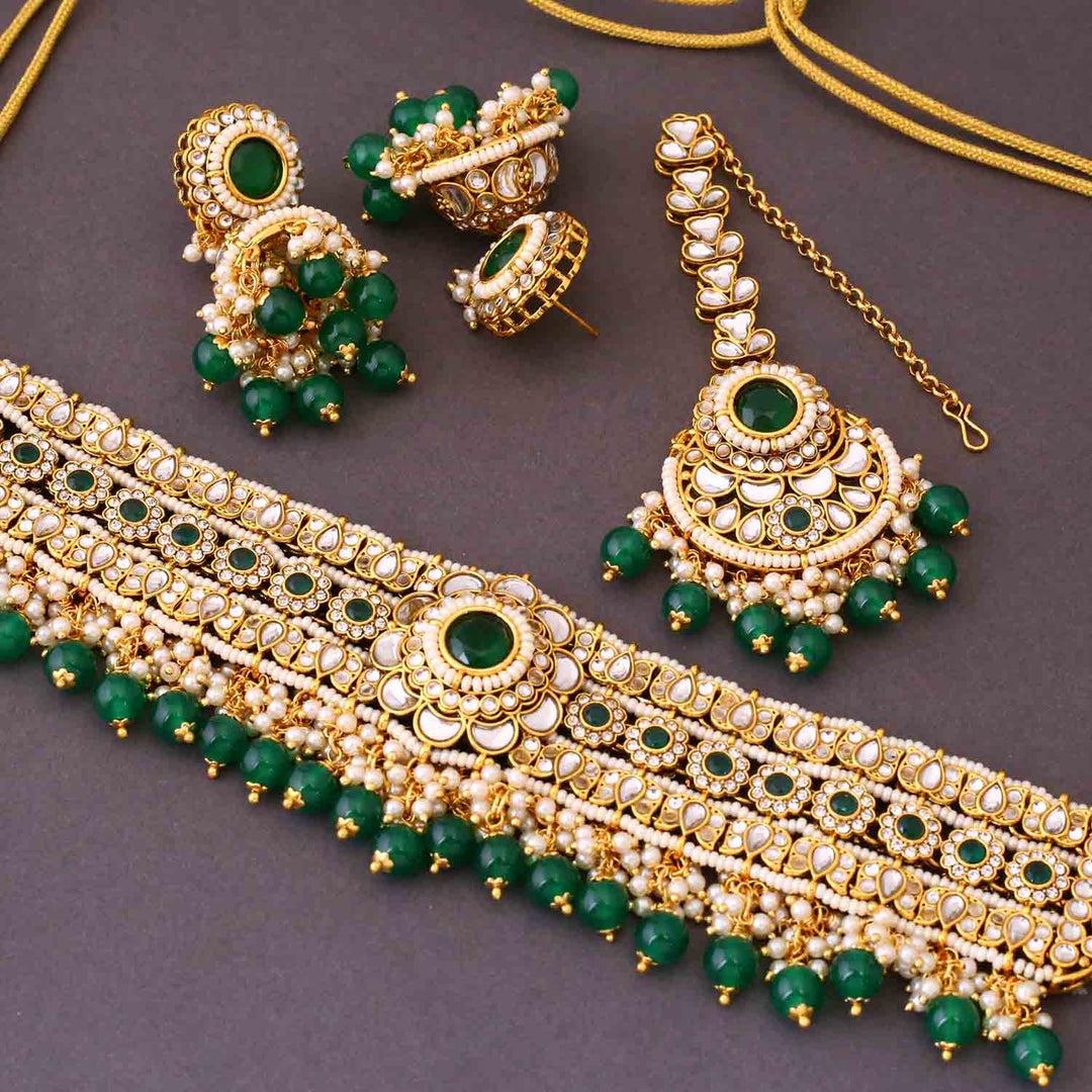 Emerald Kaira Kundan Jewellery Set