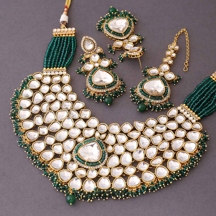 Emerald Kairavi Kundan Jewellery Set