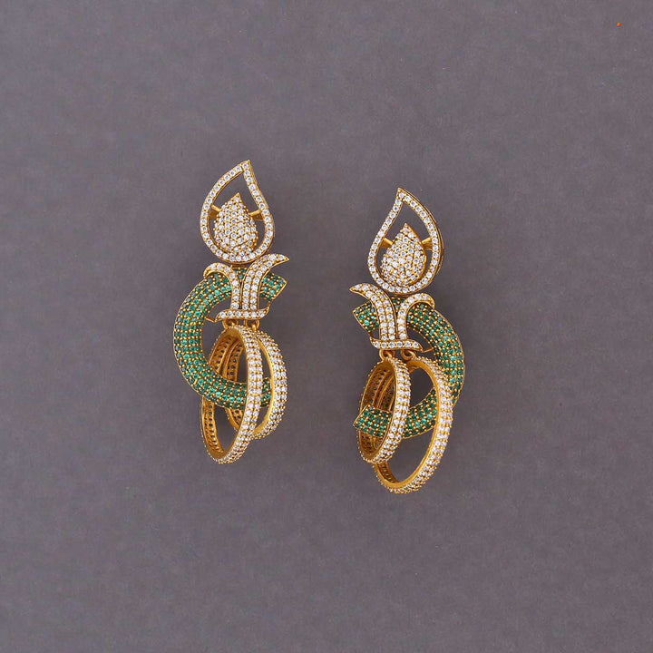 Emerald Kairi Victorian Danglers