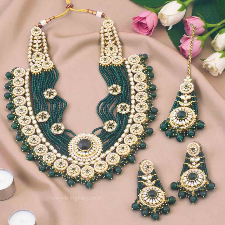 Emerald Kaivalya Kundan Jewellery Set