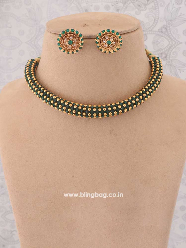 Emerald Kansa Temple Jewellery Set