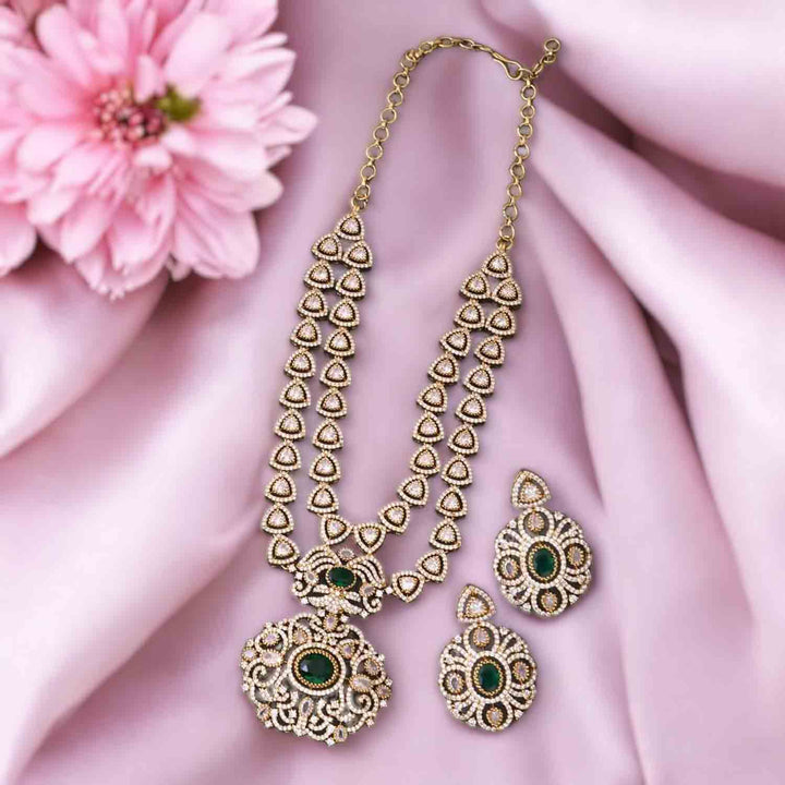 Emerald Katrin Victorian Jewellery Set - New Arrival