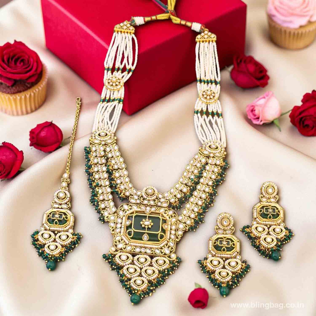 Emerald Kavika Kundan Jewellery Set