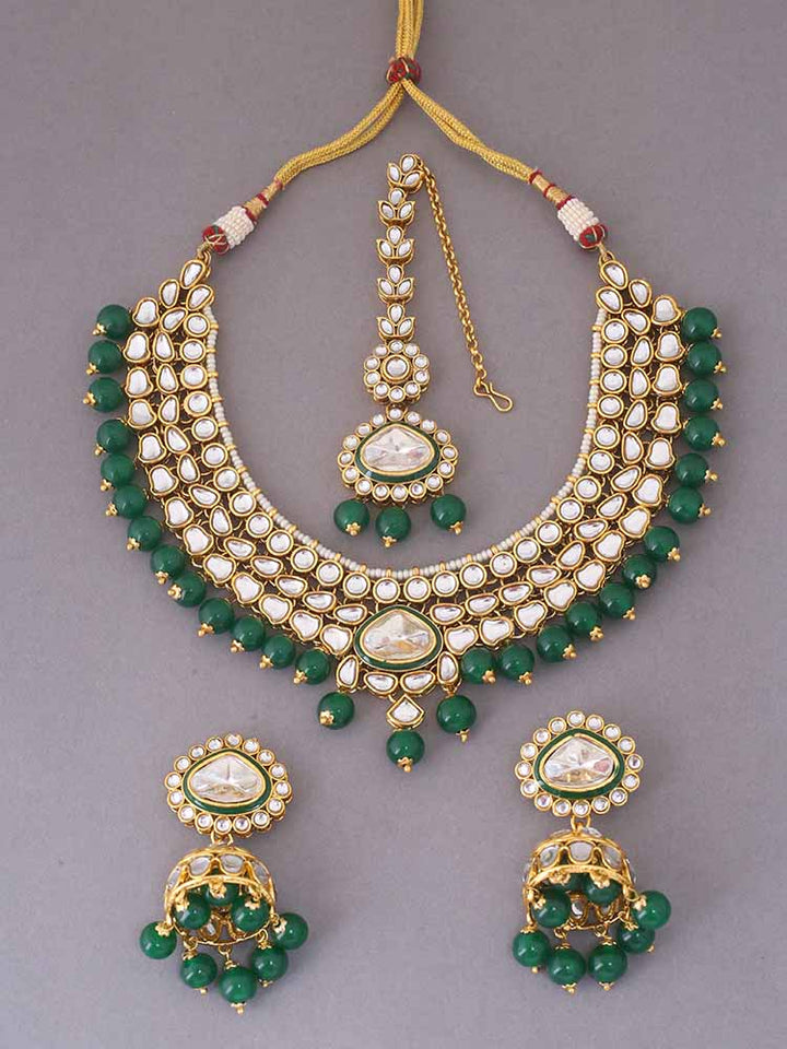 Emerald Kirti Jewellery Set