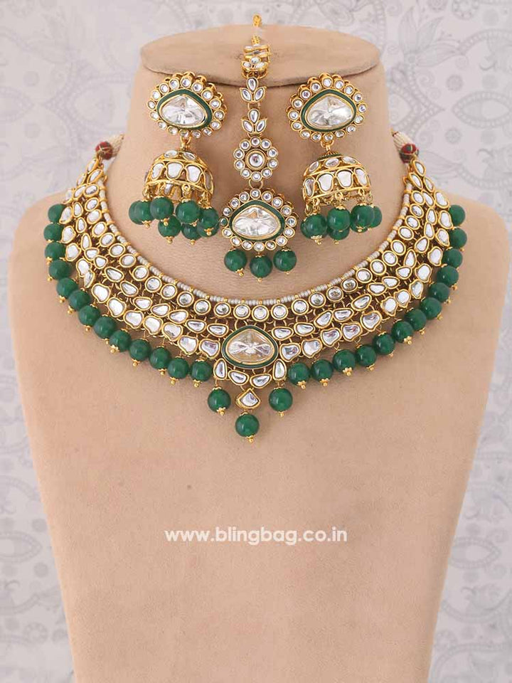 Emerald Kirti Jewellery Set