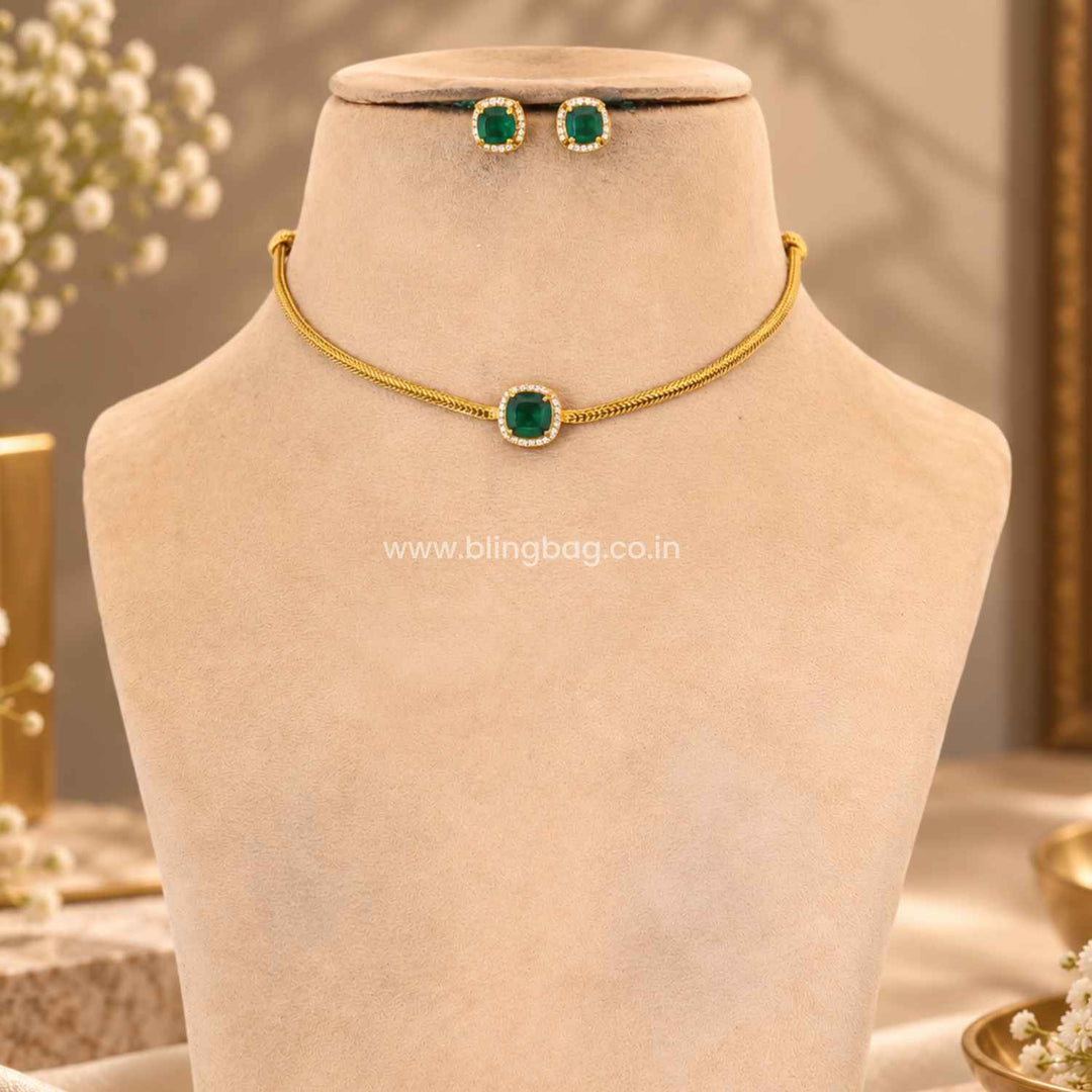 Emerald Krisha Antique Jewellery Set- New Arrival
