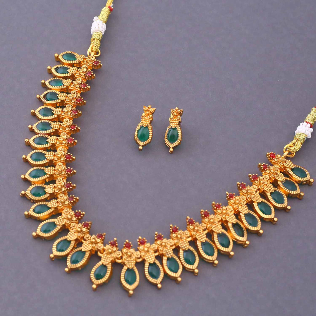 Emerald Krivya Antique Jewellery Set - New Arrival