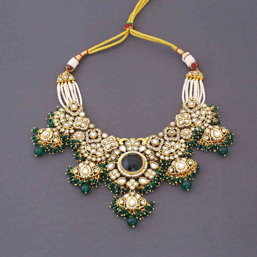 Emerald Kshirja  Kundan Bridal Jewellery Set