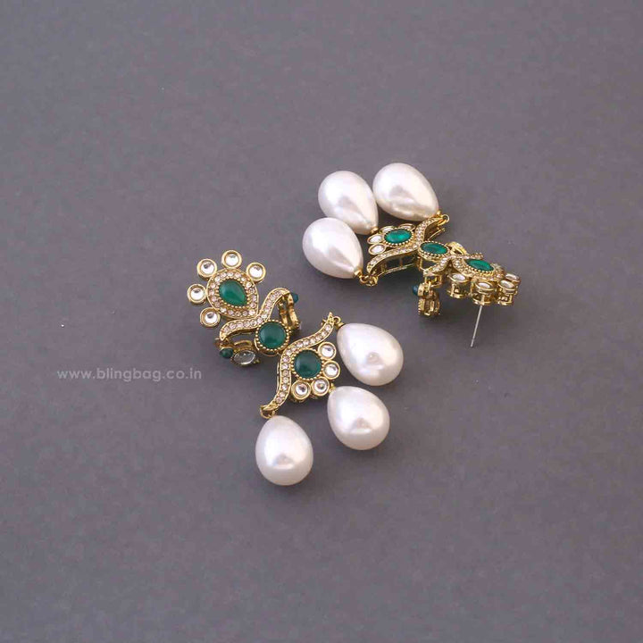 Emerald Kumud Danglers
