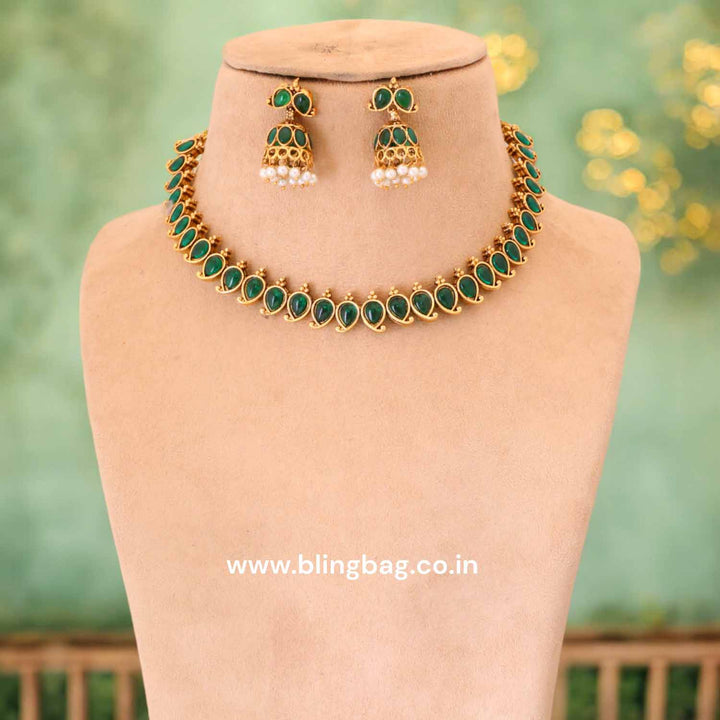 Emerald Kumuda Antique Jewellery Set- New Arrival