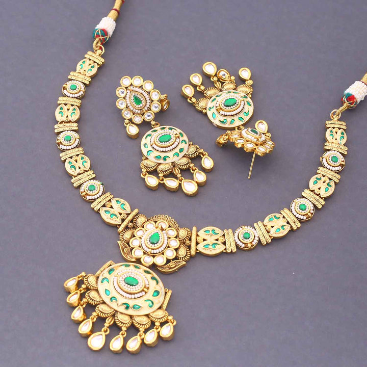 Emerald Kyvasha Hasli Antique Rajwadi Set