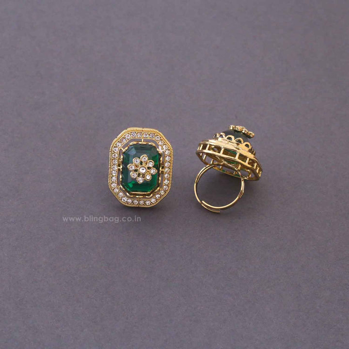 Emerald Labdhi Bridal Jewellery Set