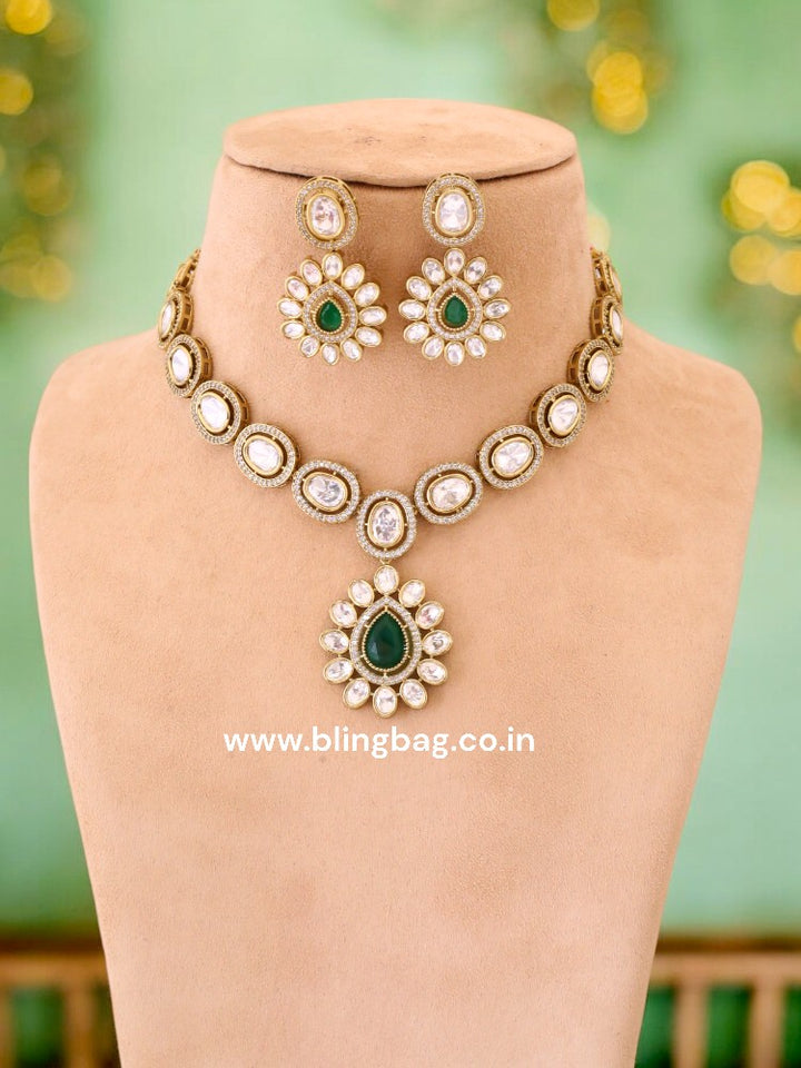 Emerald Lainey Victorian Jewellery Set - New Arrival