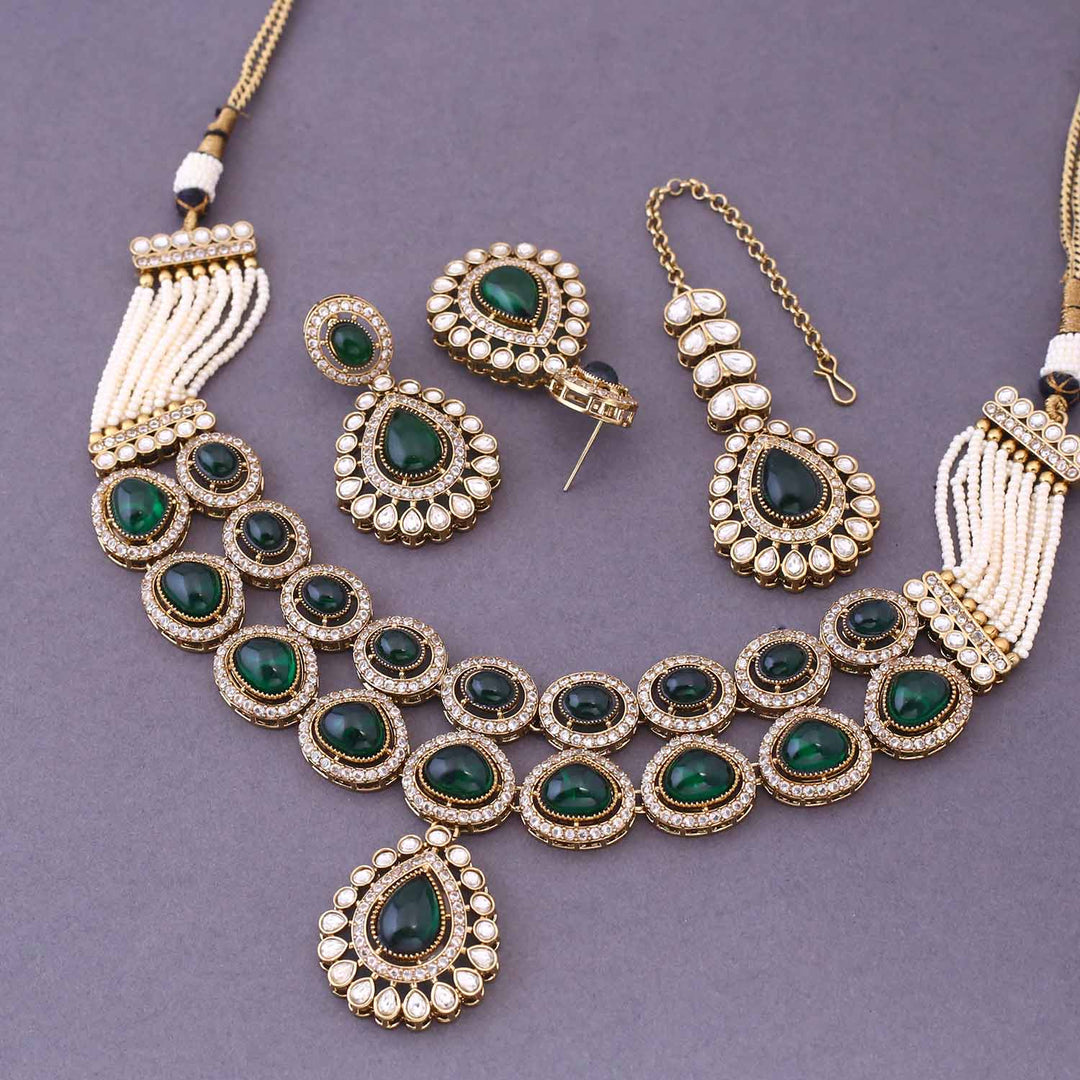 Emerald Larsan Victorian Jewellery Set