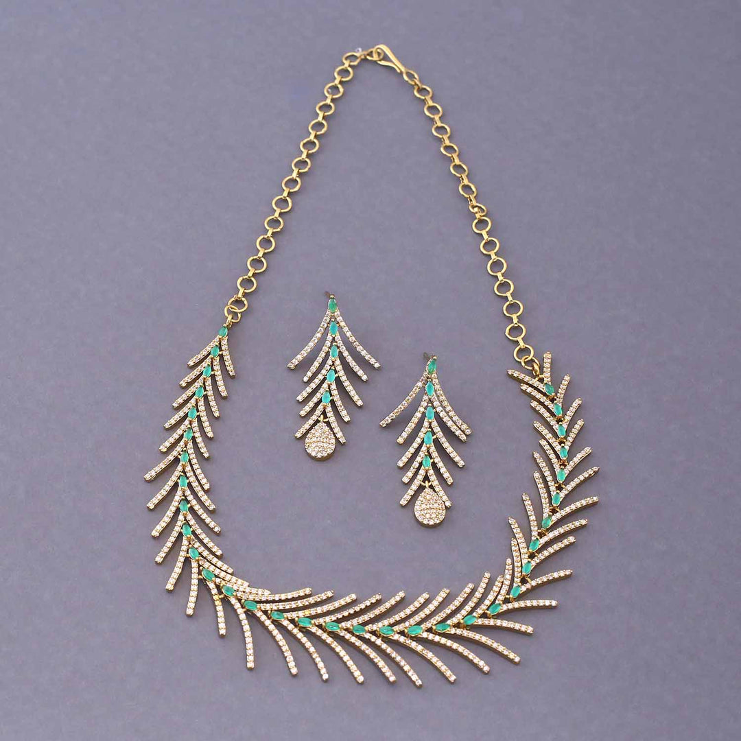 Emerald Laventa Antique Jewellery Set - New Arrival