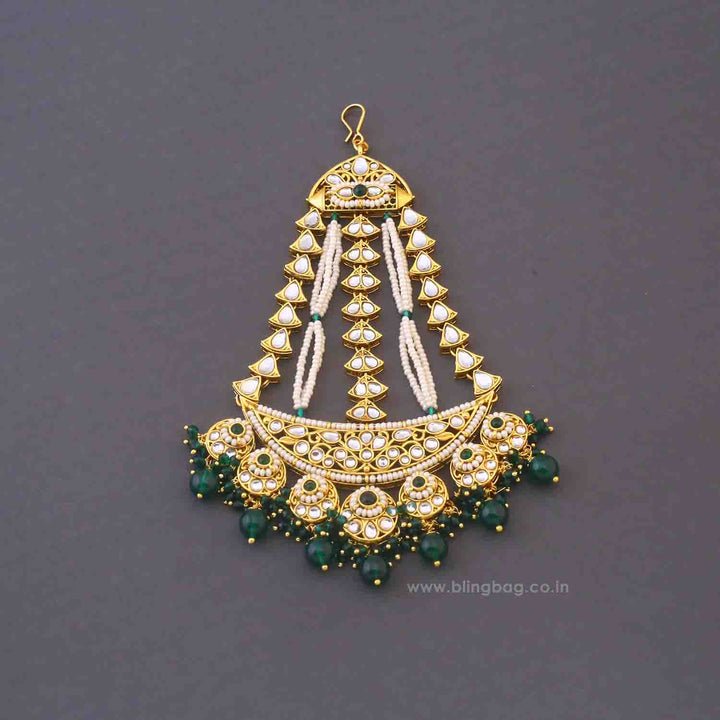 Emerald Lavika Kundan Bridal Jewellery Set