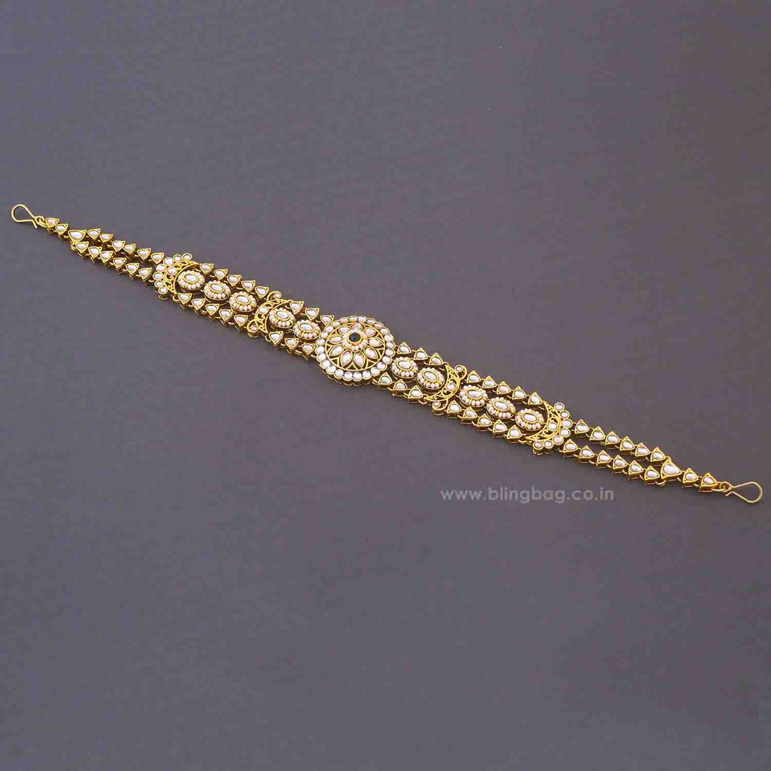 Emerald Lavika Kundan Bridal Jewellery Set