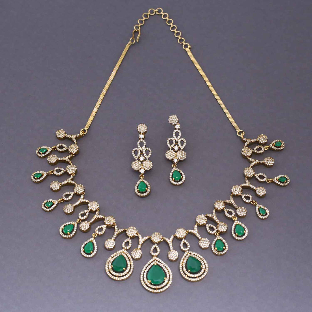 Emerald Lavya Victorian Jewellery Set - New Arrival