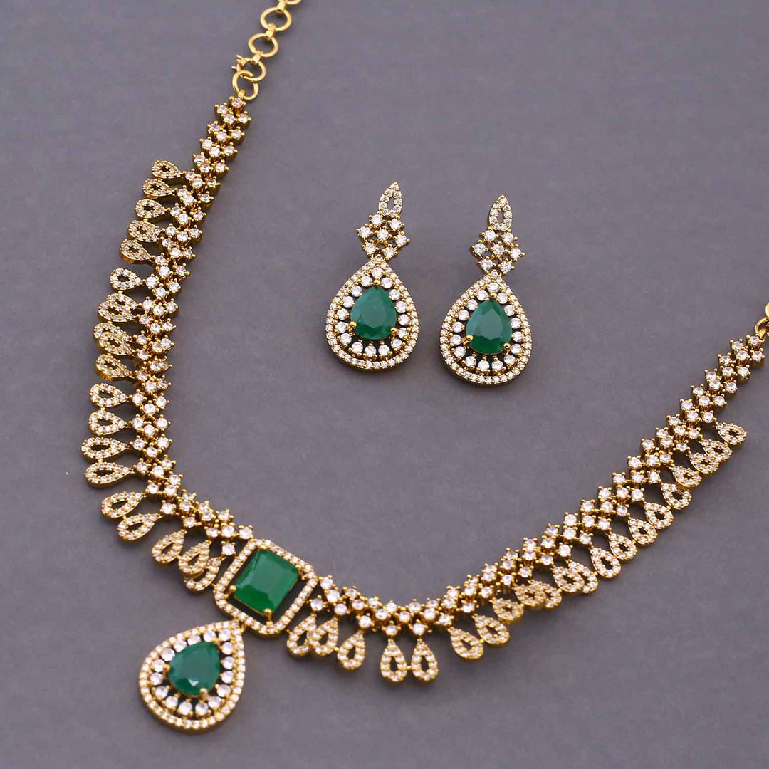 Emerald Layna Victorian Jewellery Set - New Arrival