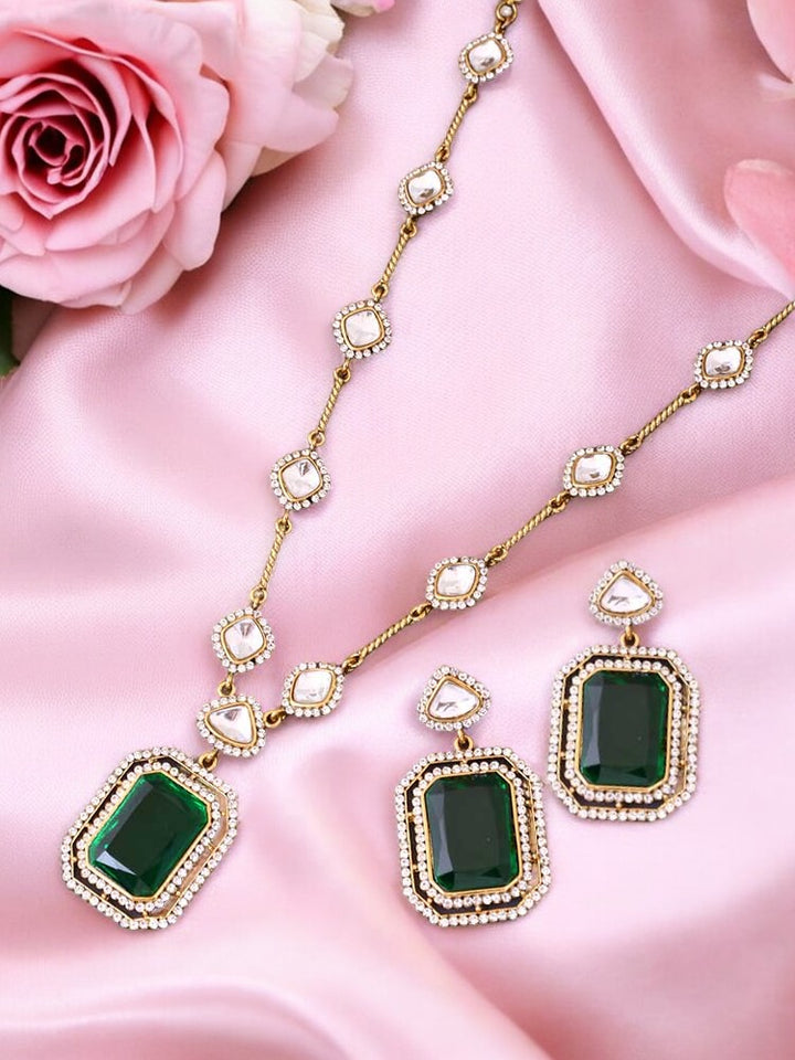Emerald Leona Victorian Jewellery Set - New Arrival