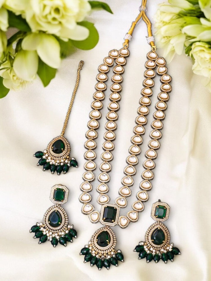 Emerald Lexi Kundan Jewellery Set