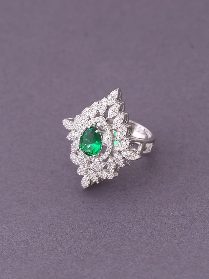 Emerald Lida Adjustable Ring