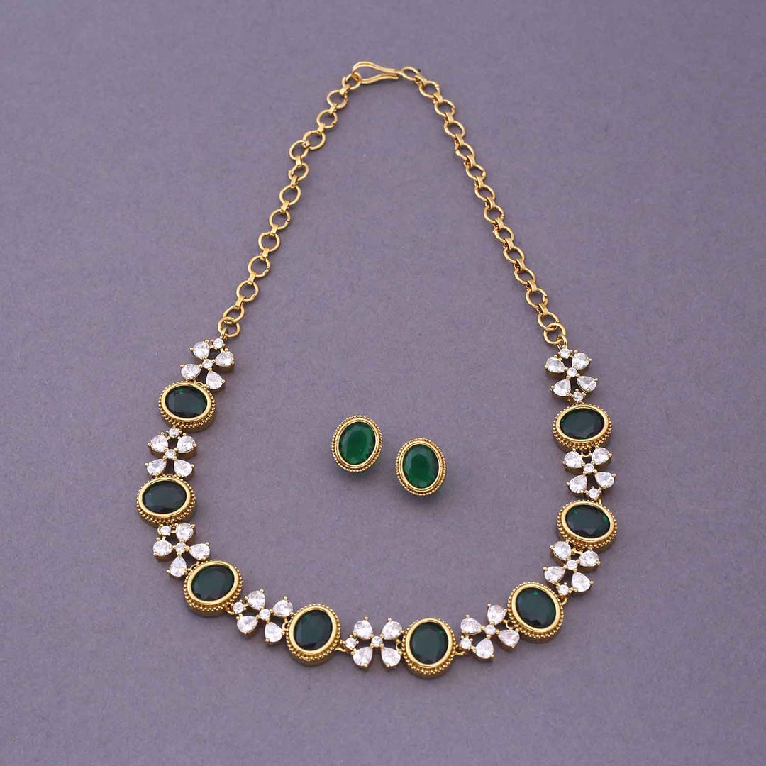 Emerald Lilanni Victorian Jewellery Set - New Arrival