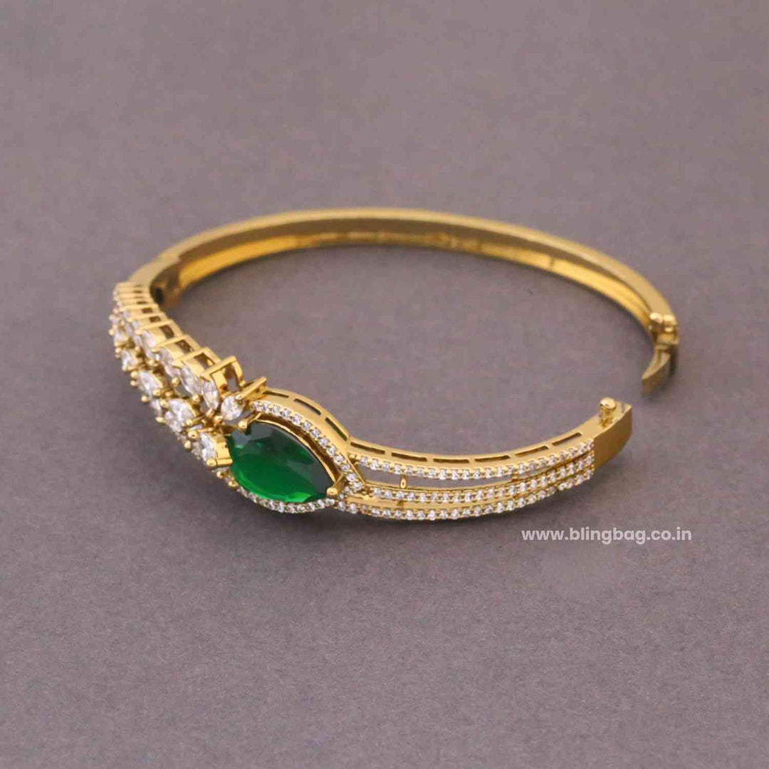 Emerald Lilya Victorian Bracelet