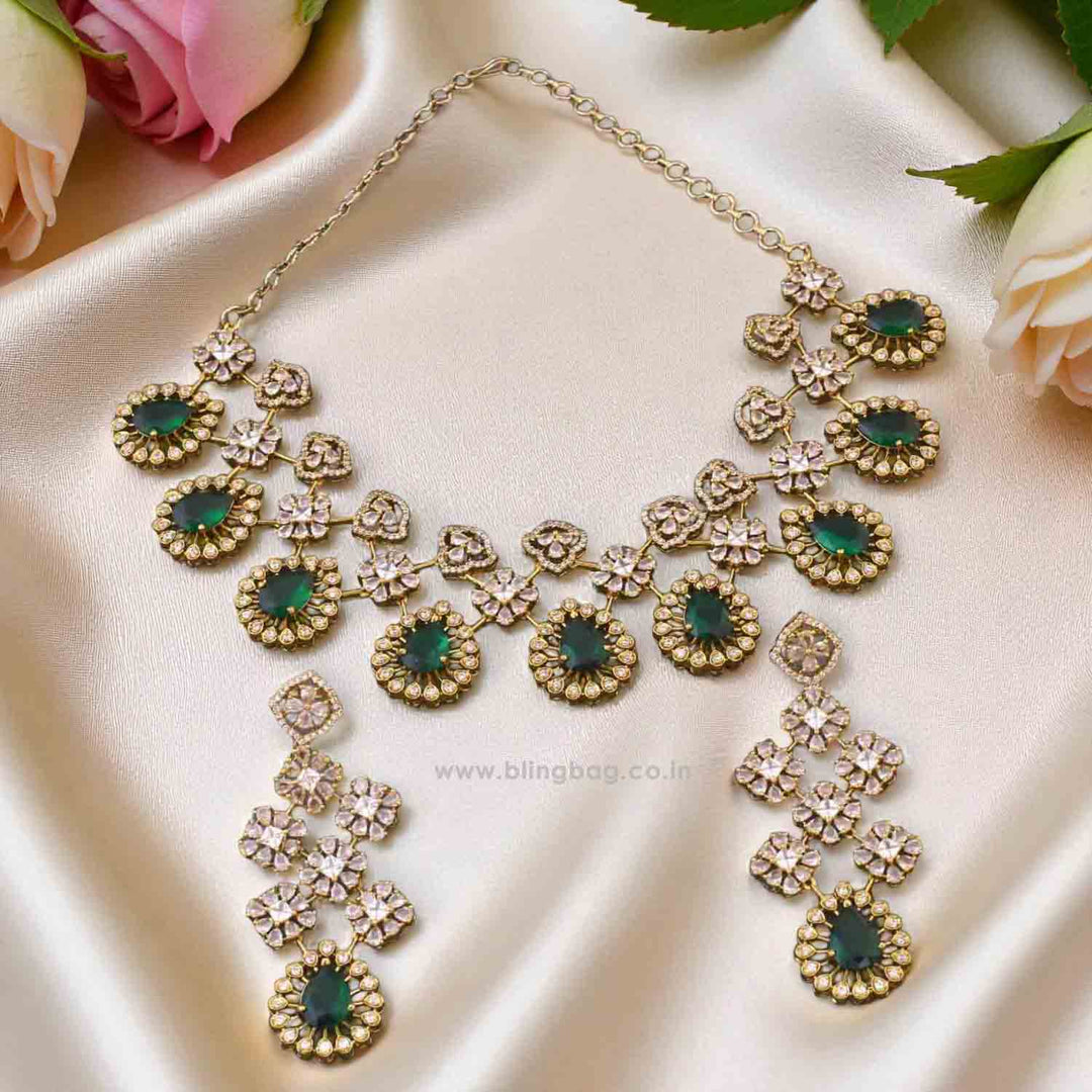 Emerald Lioren Victorian Jewellery Set - New Arrival