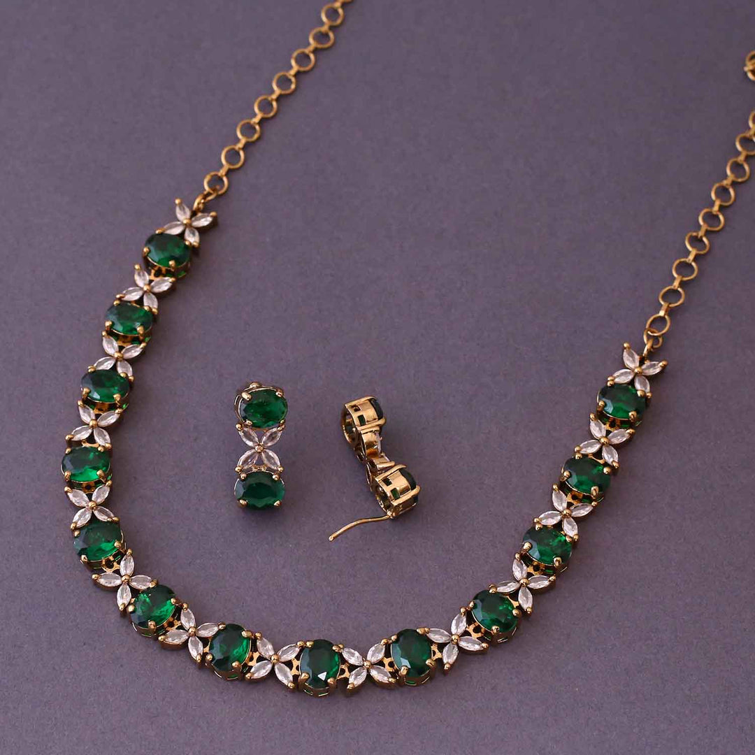 Emerald Lussie Victorian Jewellery Set- New Arrival