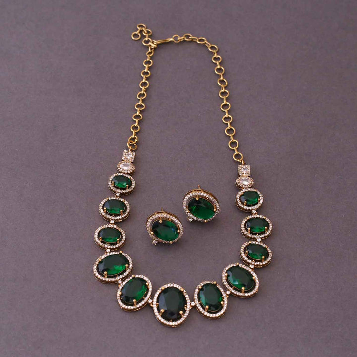 Emerald Mackel Victorian Jewellery Set - New Arrival
