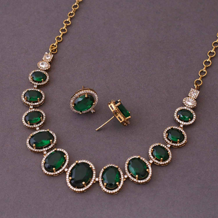 Emerald Mackel Victorian Jewellery Set - New Arrival