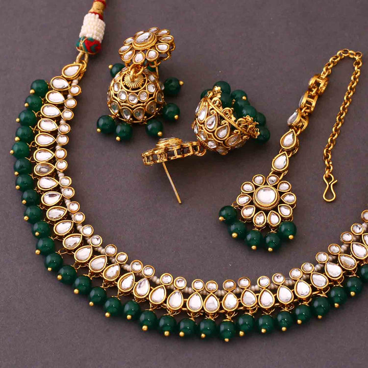 Emerald Mahiya Kundan Jewellery Set