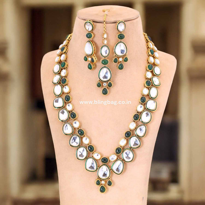 Emerald Malak Kundan Jewellery Set