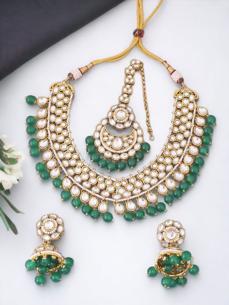 Emerald Manisha Jewellery Set
