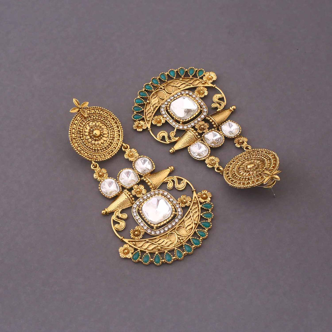 Emerald Manyata Chaandbalis