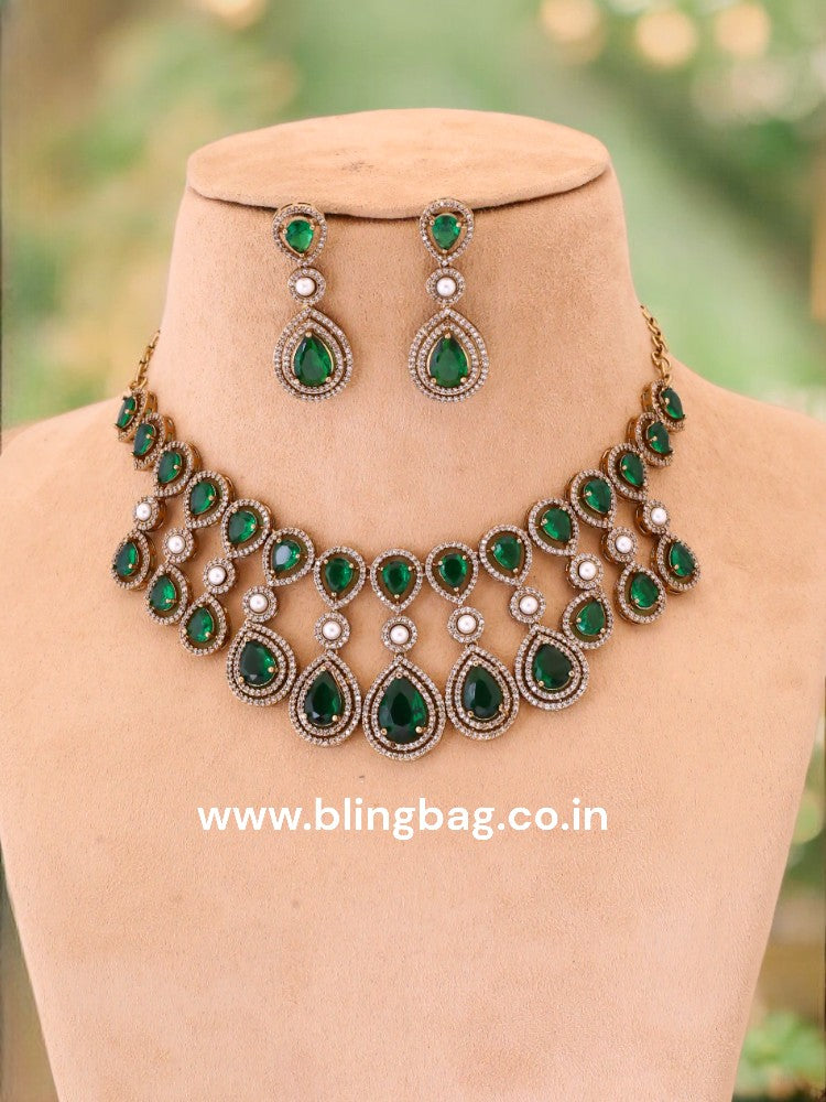 Emerald Margarete Victorian Jewellery Set - New Arrival