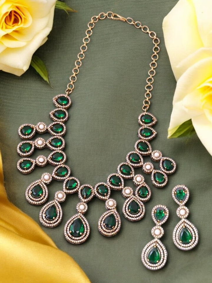 Emerald Margarete Victorian Jewellery Set - New Arrival