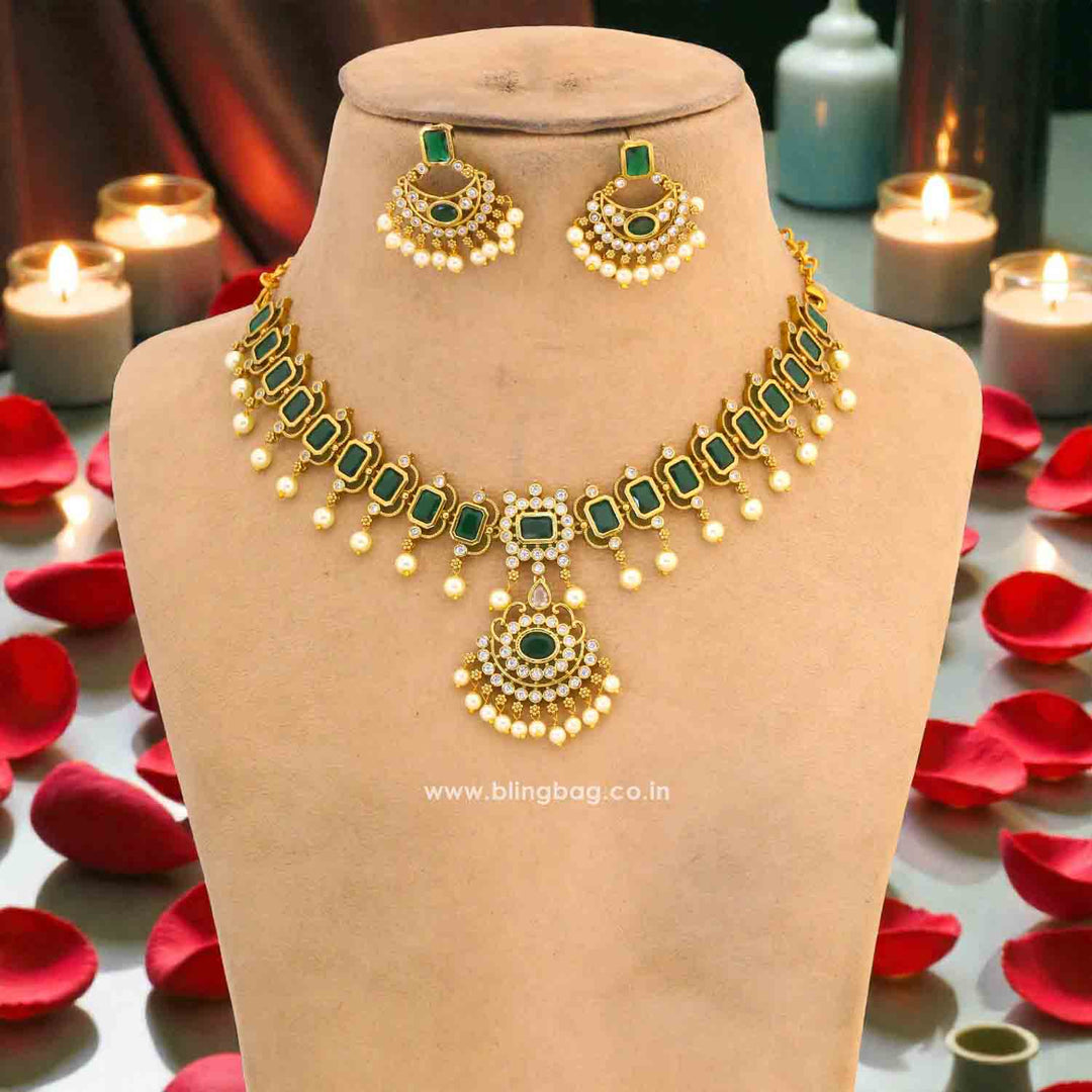 Emerald Marta Victorian Jewellery Set - New Arrival