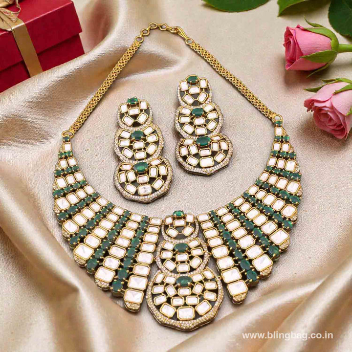 Emerald Meriya Hasli Victorian Jewellery Set- New Arrivals