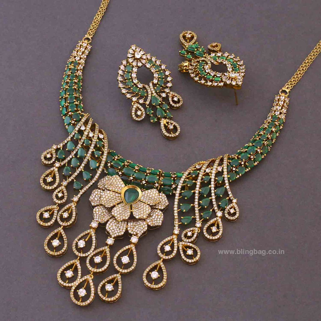 Emerald Mialyn Hasli Victorian Jewellery Set