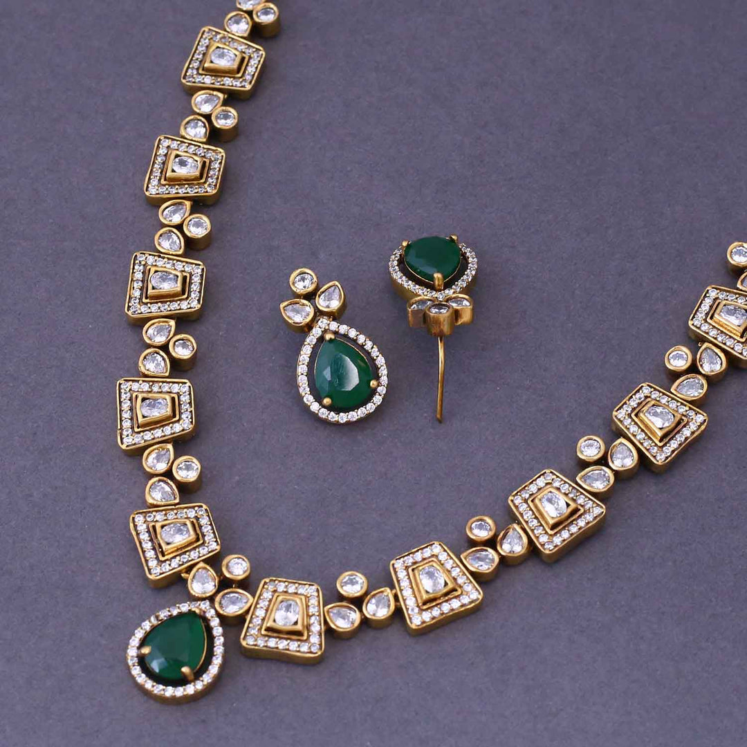 Emerald Milica Victorian Jewellery Set - New Arrival