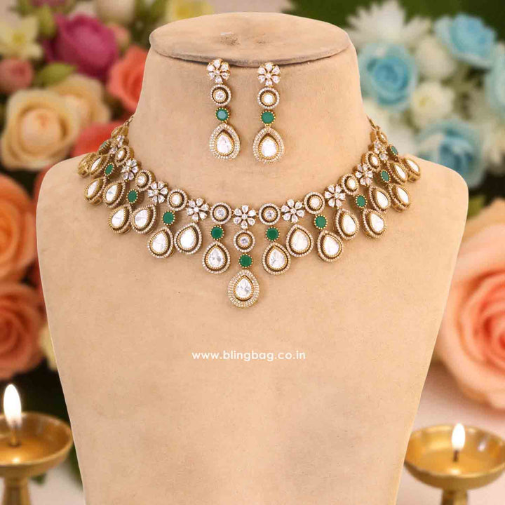 Emerald Miroslava Victorian Jewellery Set - New Arrival