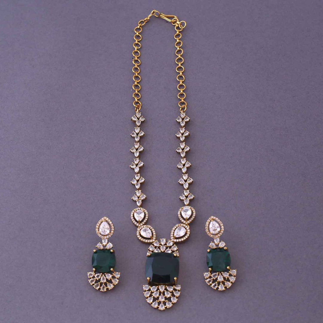 Emerald Mirya Victorian Jewellery Set- New Arrival